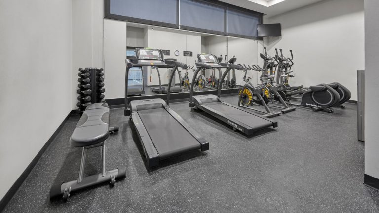 xe-mexxv-mexxv-gym--16258-51021_Wide-Hor